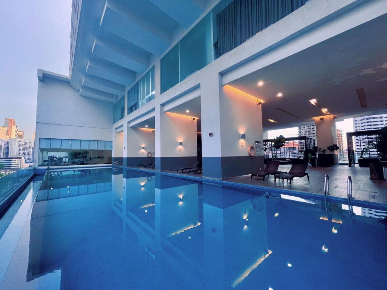 Lux Suites Kl City Pavilion Bukit Bintang With Infinity Pool クアラルンプール エクステリア 写真